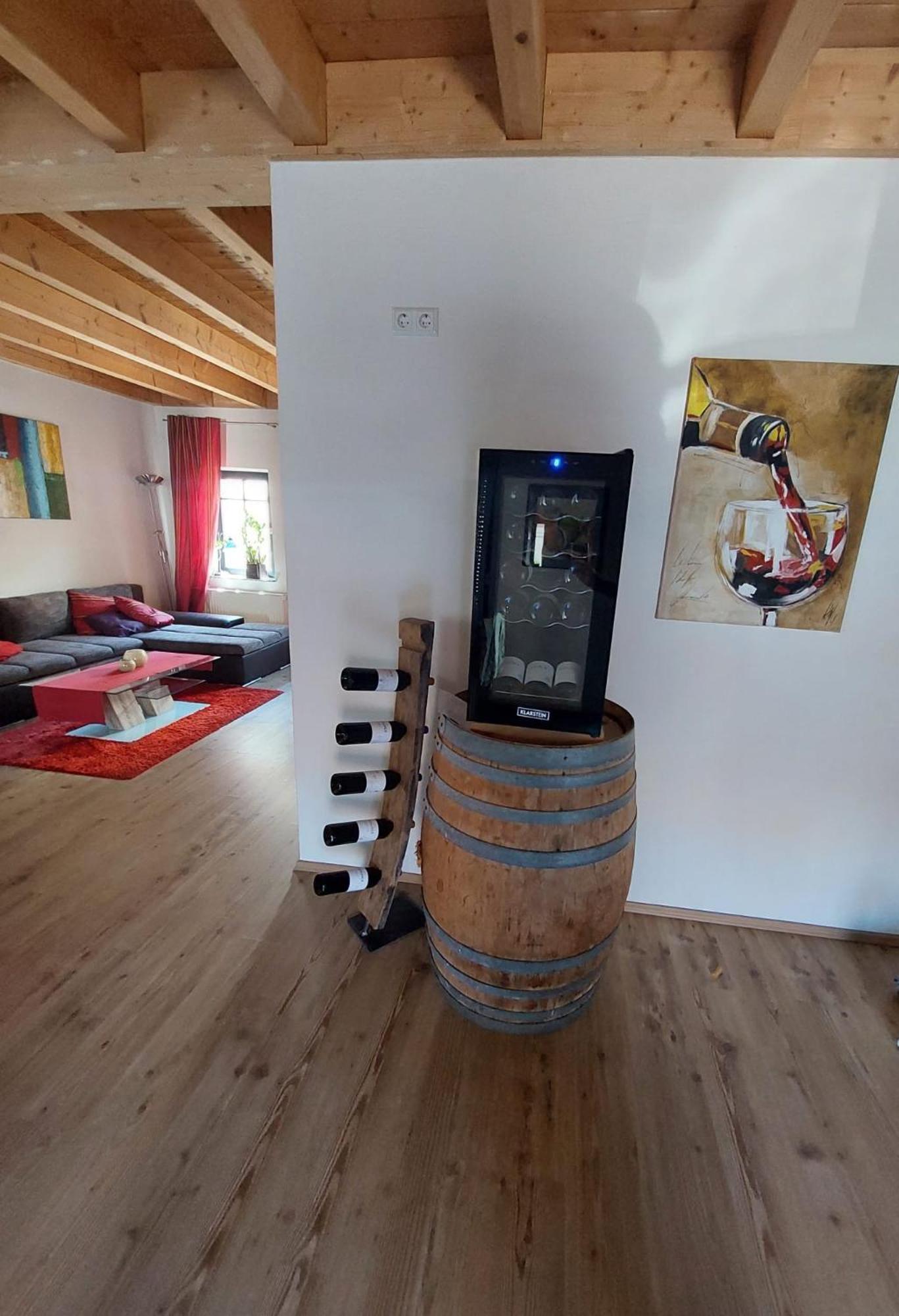 Апартаменти Weingut Schunck Ляйнсвайлер Екстер'єр фото